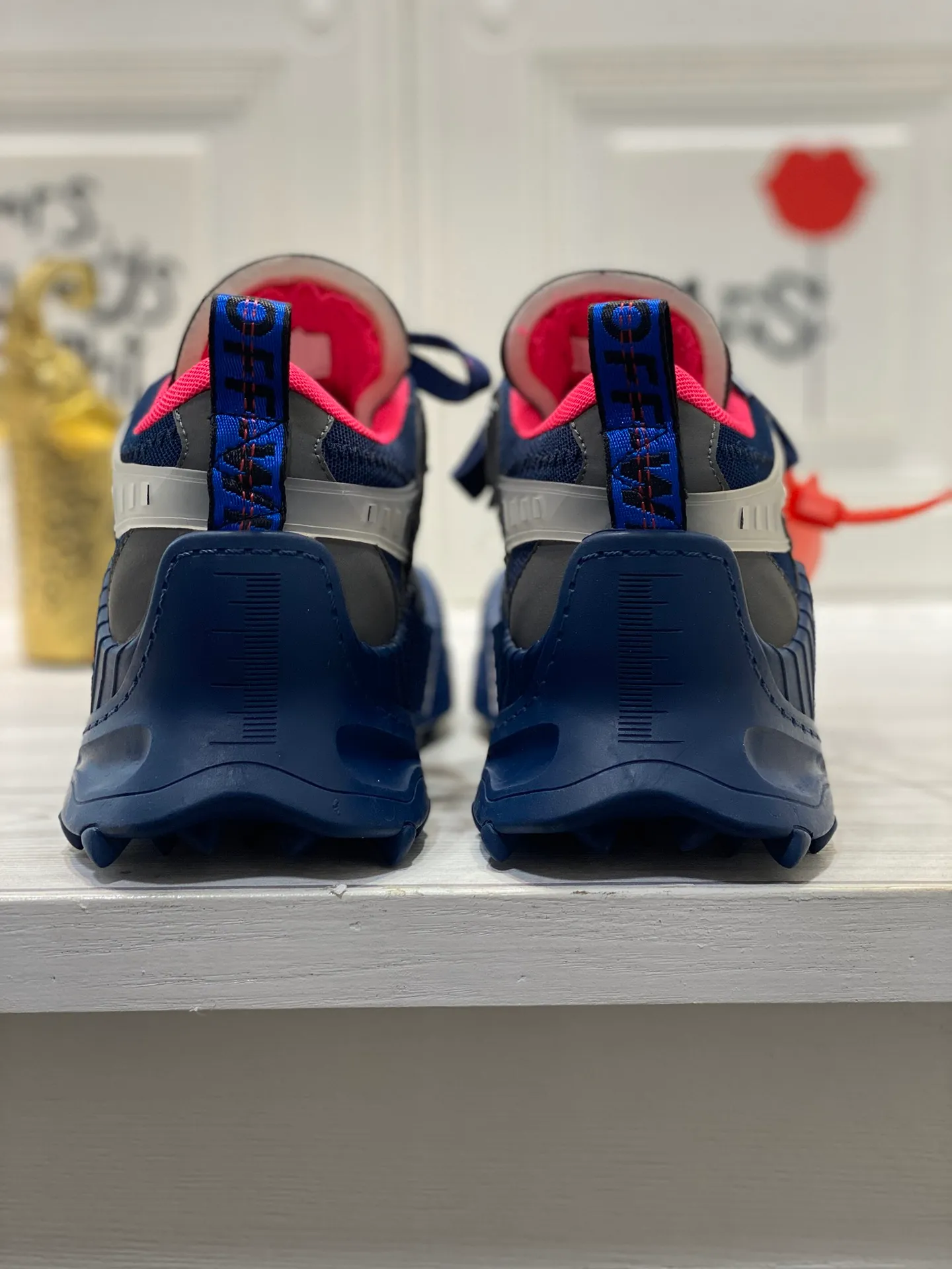 Men's Men's Shoes💰480🌼【New Style】High-end Boutique-🤷‍♂🤷‍♂OFF-WHITE x Air Jordan 】1 The joint shoe has been highly concerned by everyone since its design. The new shoe is shown in the popular Chicago bull white and yellow LOGO color scheme. The shoe body is made of cowhide, cow suede, and other materials. In addition to the X hidden on the inside of the leather, the oversized Swoosh, OFF-WHITE for Nike, Air Jordan 1 birth information and AIR are displayed on both sides of the shoe. The iconic details of OFF-WHITE can be seen on the sole and insole. You can choose a pair if you like the style. Code: 39-44 (45 can be customized